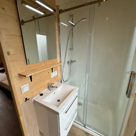 Campingplatz Woodlodge De Luxe 2 Persoons *