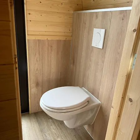 Campingplatz Woodlodge De Luxe 2 Persoons *